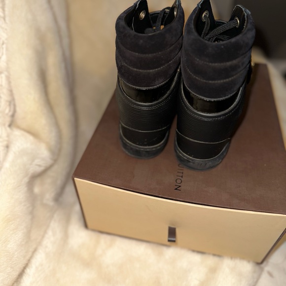 Louis Vuitton Hi Top Sneakers - Picture 2 of 2